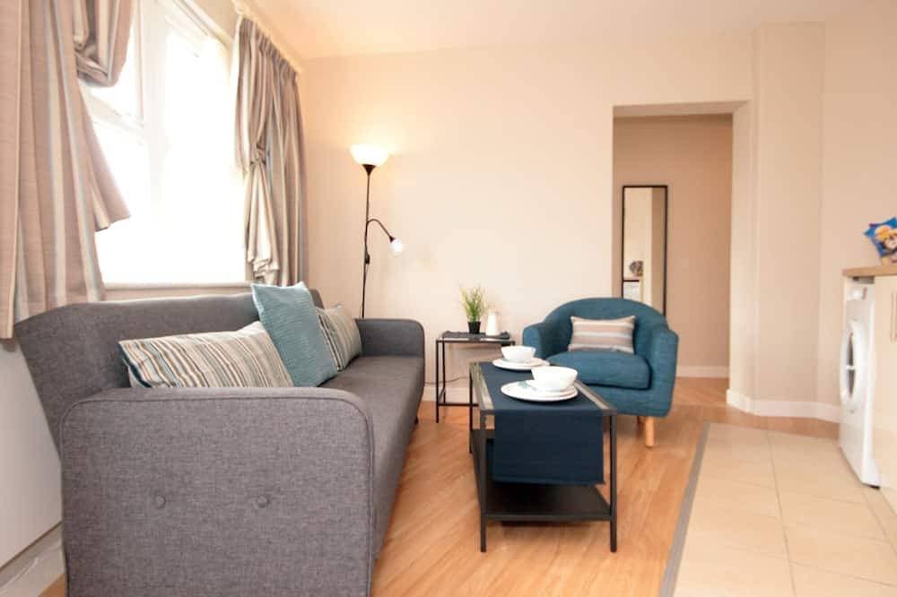 Foto 9 von 13: 1 Bed - Otton Suite-Apartment-Eigenes Badezimmer