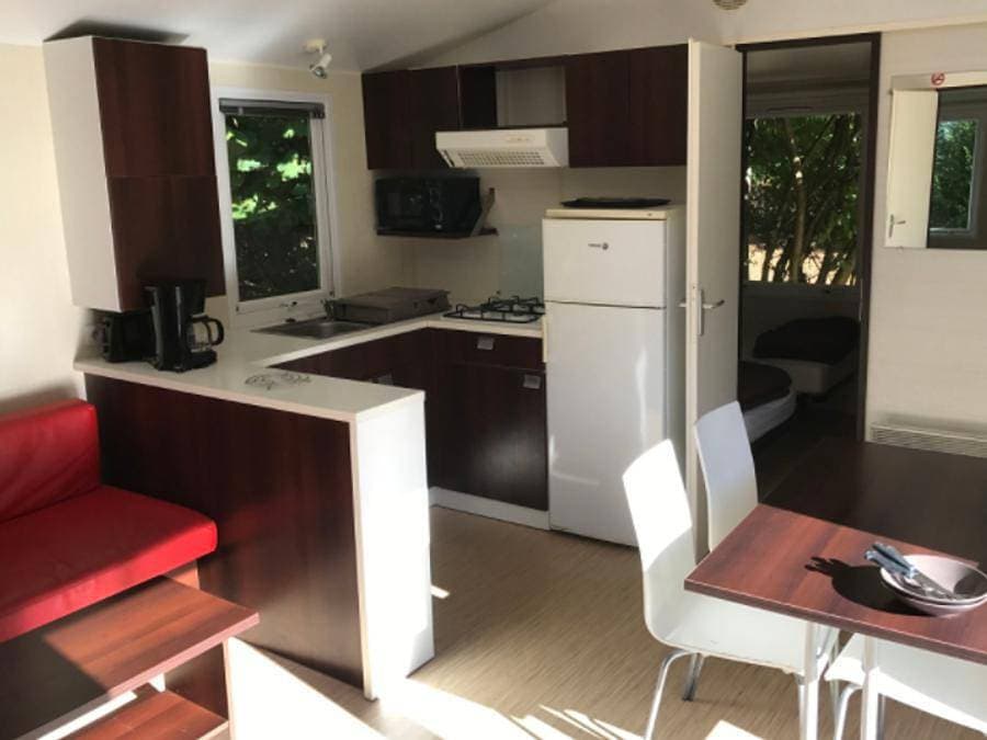 Foto 5 von 63: Camping du Perche Bellemois - Mobilheim 4 personen