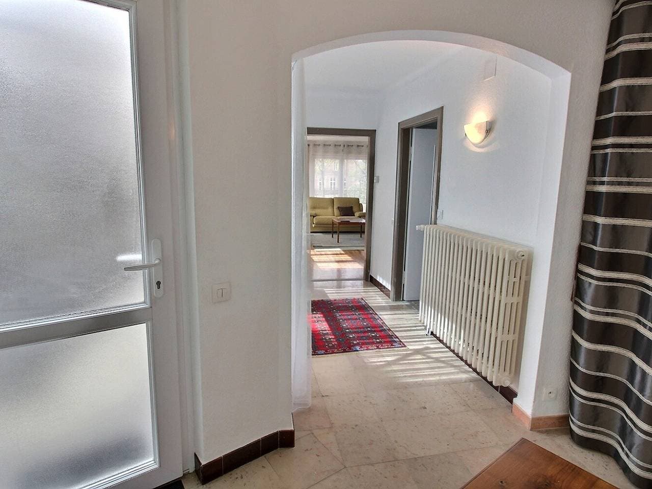 Foto 12 von 24: Geräumige Wohnung mit Terrasse und Garage, nahe Zentrum von Colmar