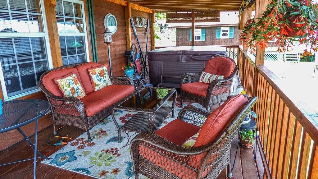 Die Trottage: \"Modernes 2 Schlafzimmer Seneca Lake Home\" 1