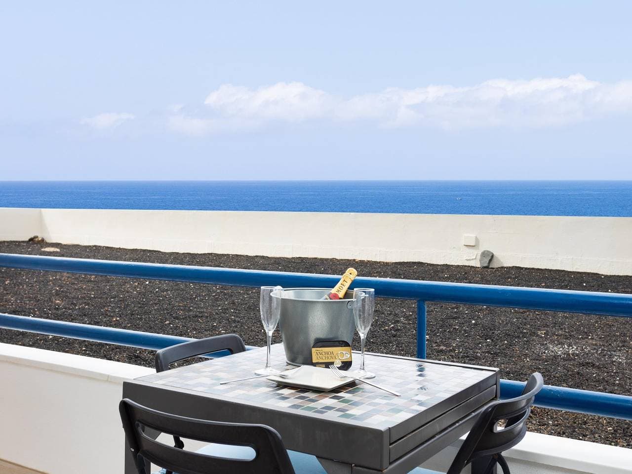 Schönes Studio direkt am Meer in Costa Adeje 1