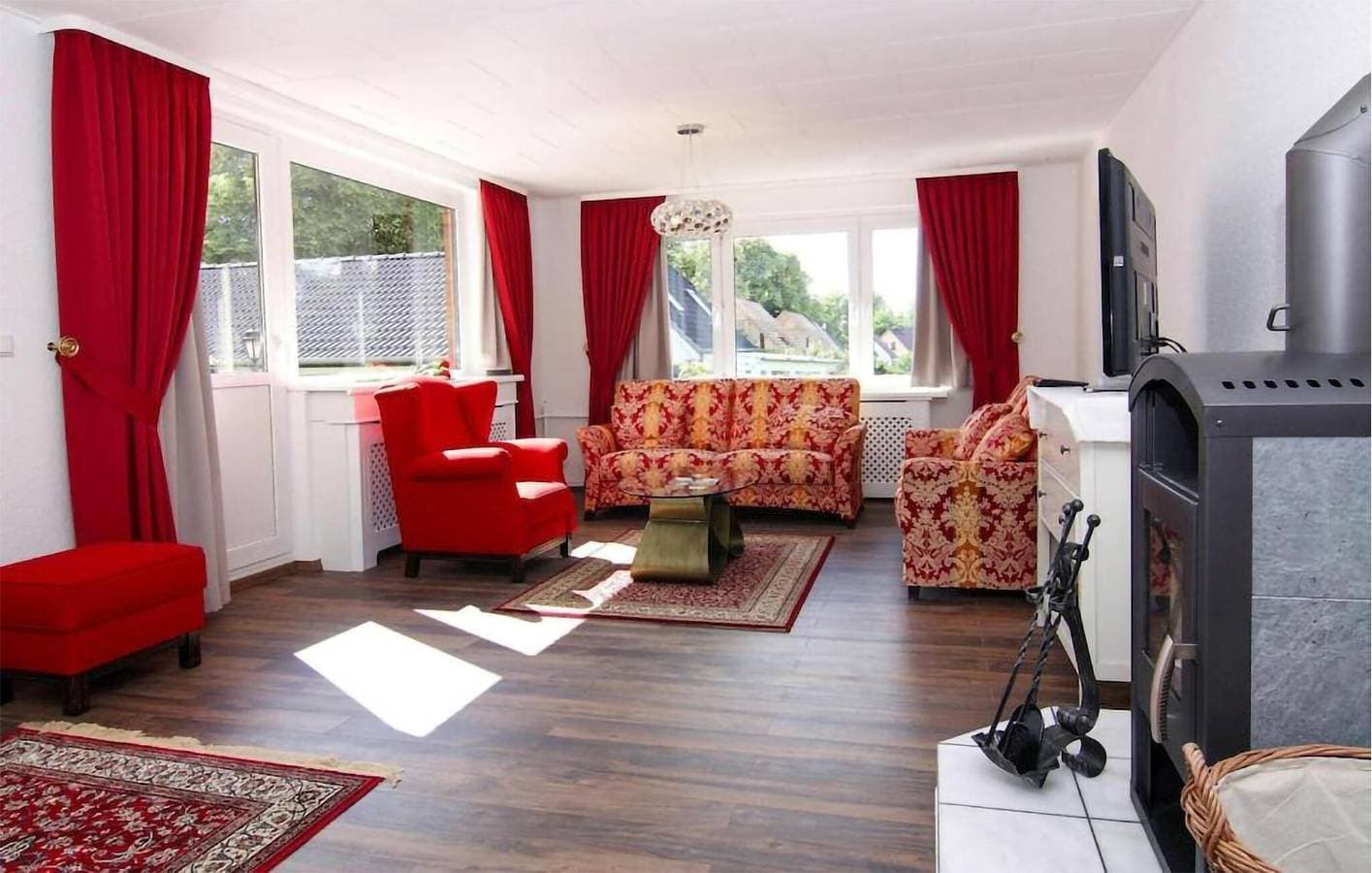 Foto 7 von 19: Gemütliche Wohnung mit TV, Terrasse, Parkplatz, Küche und Internet
