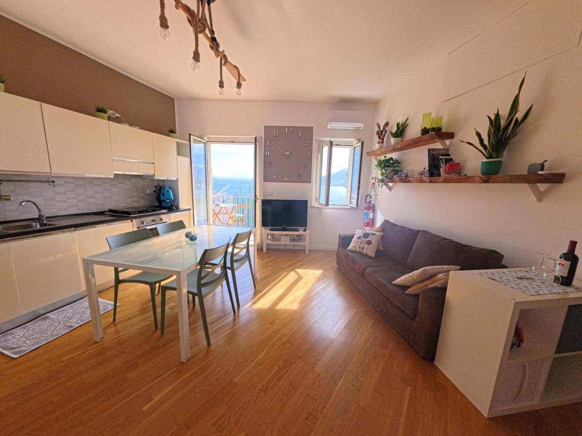 Foto 4 von 35: One-Bedroom Apartment