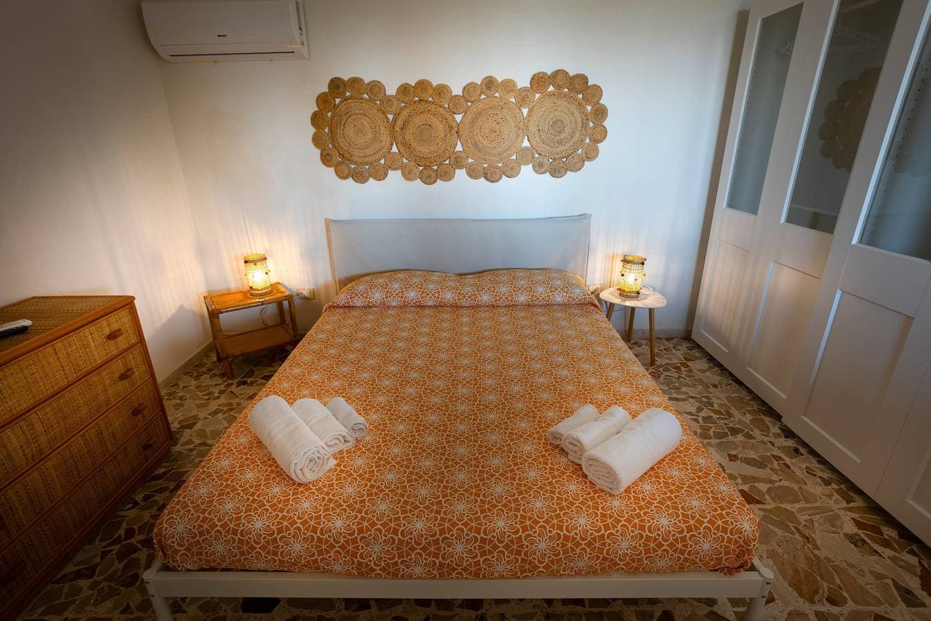Foto 11 von 24: Ferienhaus 'Suite La Barracca' mit Meerblick, Wi-Fi und Klimaanlage