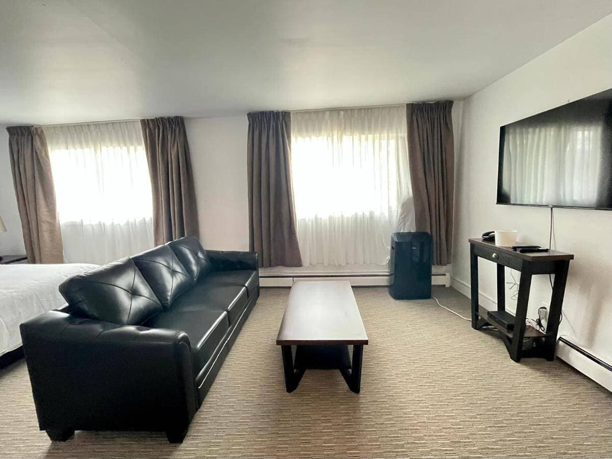 Foto 5 von 16: Deluxe Queen Suite