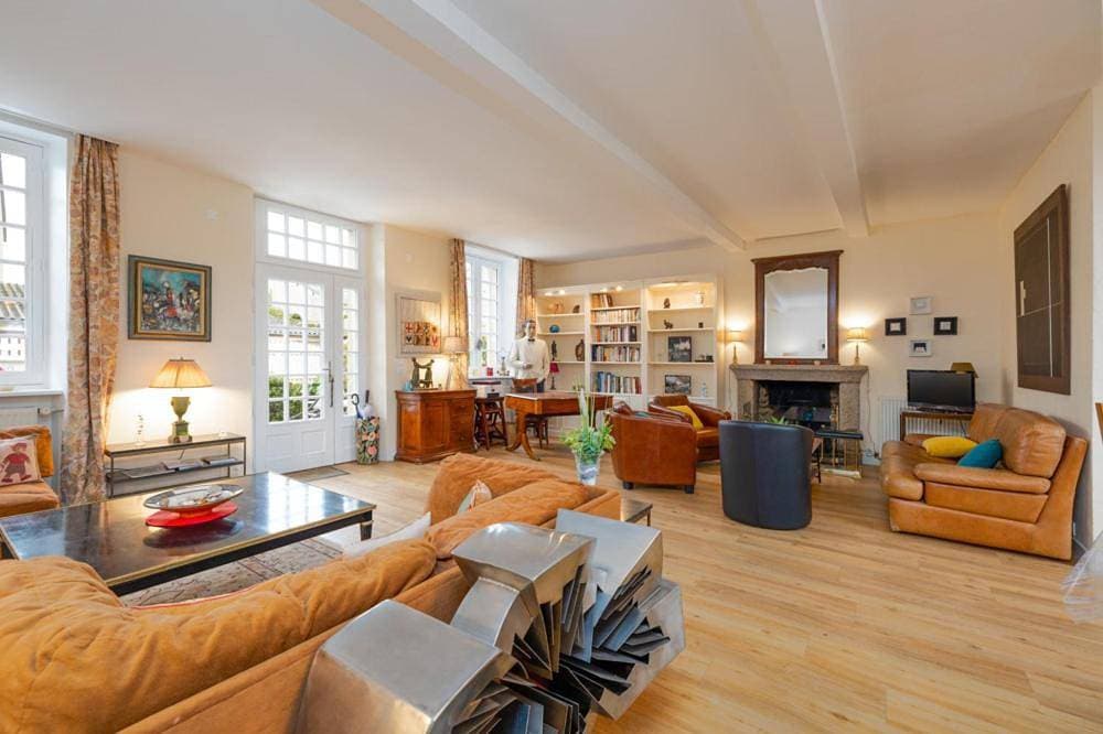 Splendide maison de maître à 50m du port et 100m de la plage 1