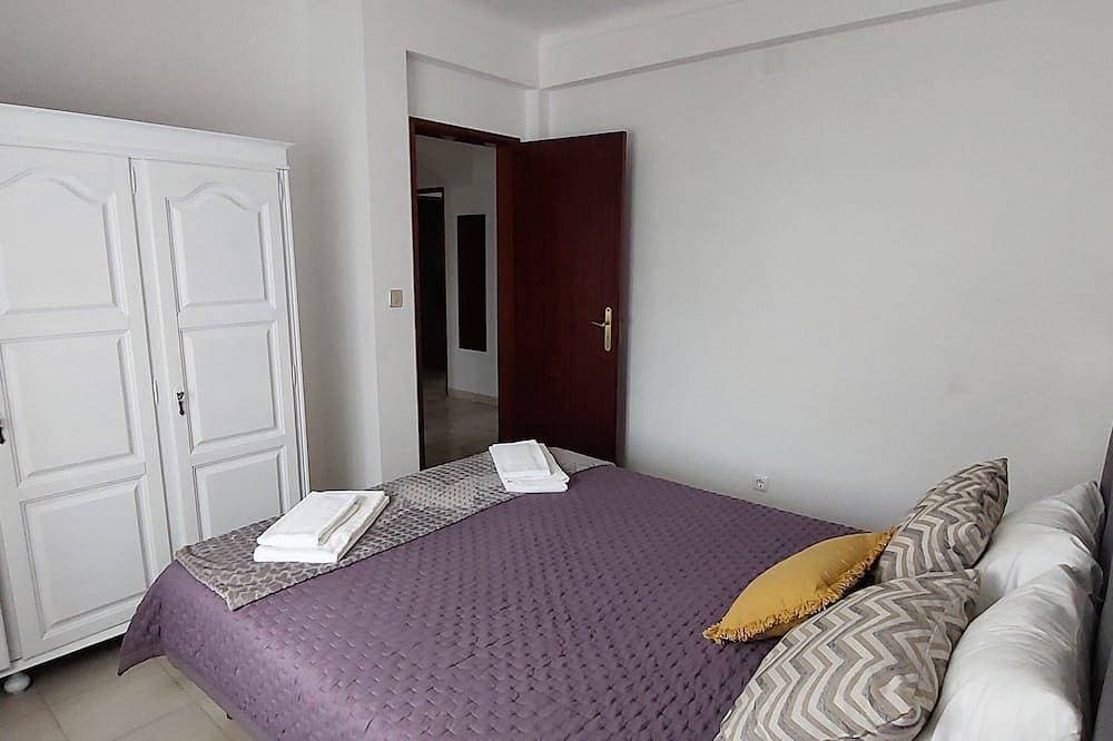 Foto 6 von 28: Apartamento Delfino T2 1