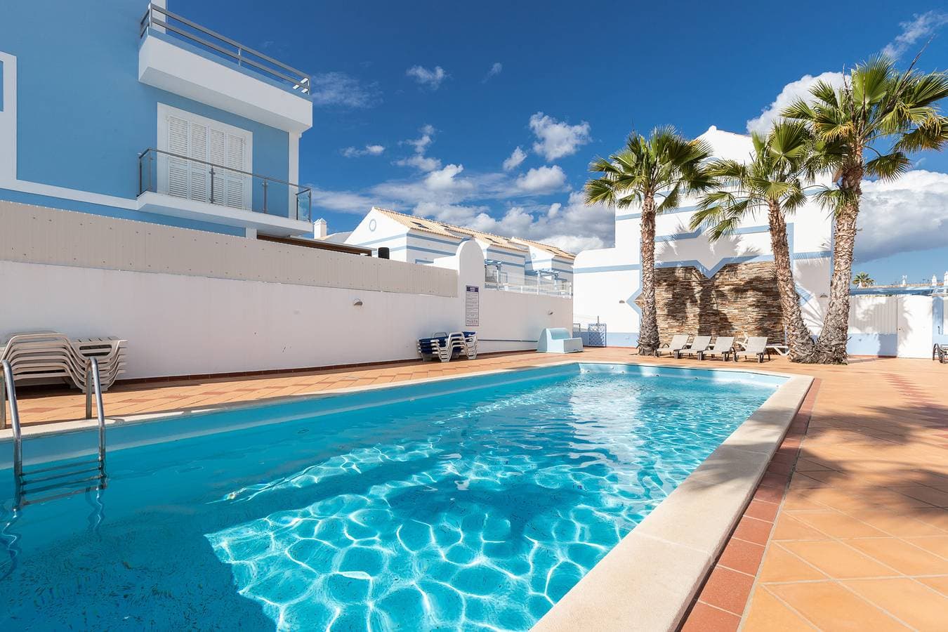 3 bedroom villa in condominium with pool by AlgarveManta (3V3) 1