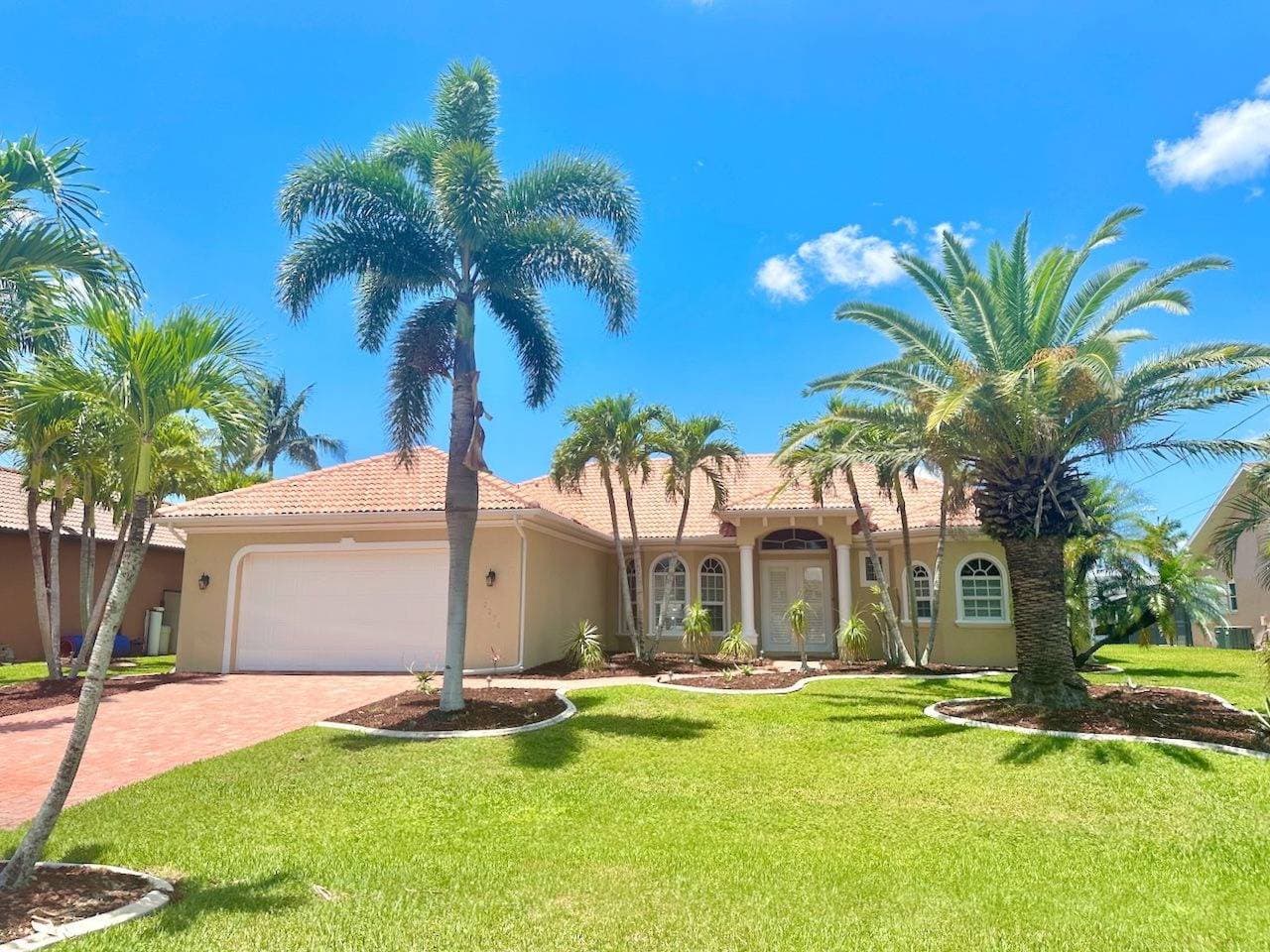 Ferienvilla "Cape Florida" mit privatem Pool 1