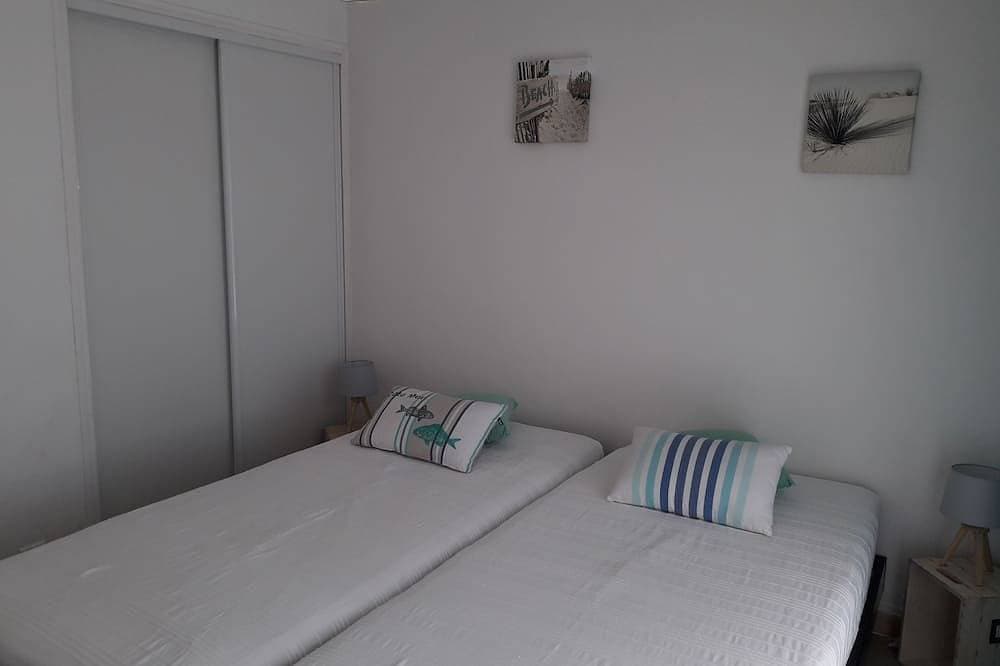 Foto 5 von 30: Promo Les Sablettes Mar Vivo 50 m Strand, Terrasse, Parkplatz