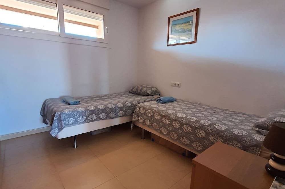 Foto 5 von 30: Sonnenterrasse - 5-Bett-Apartment - Riesige Terrasse und Bergblick mit 24-Stunden-Sicherheit