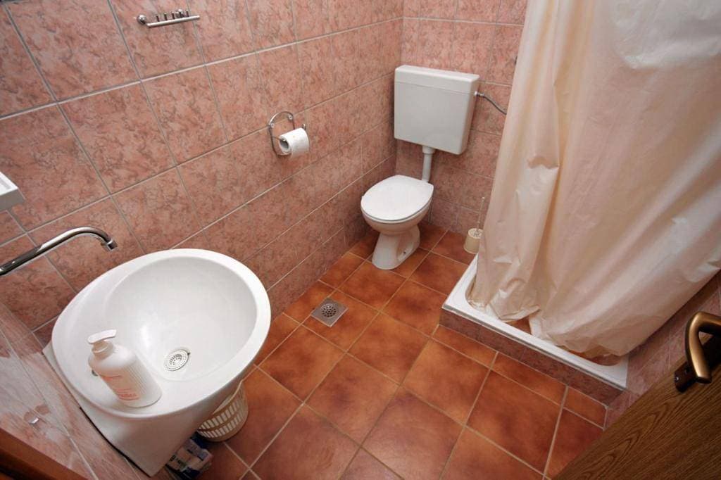 Foto 7 von 30: Ferienwohnung in Basina mit Meerblick, Terrasse (3450-1)