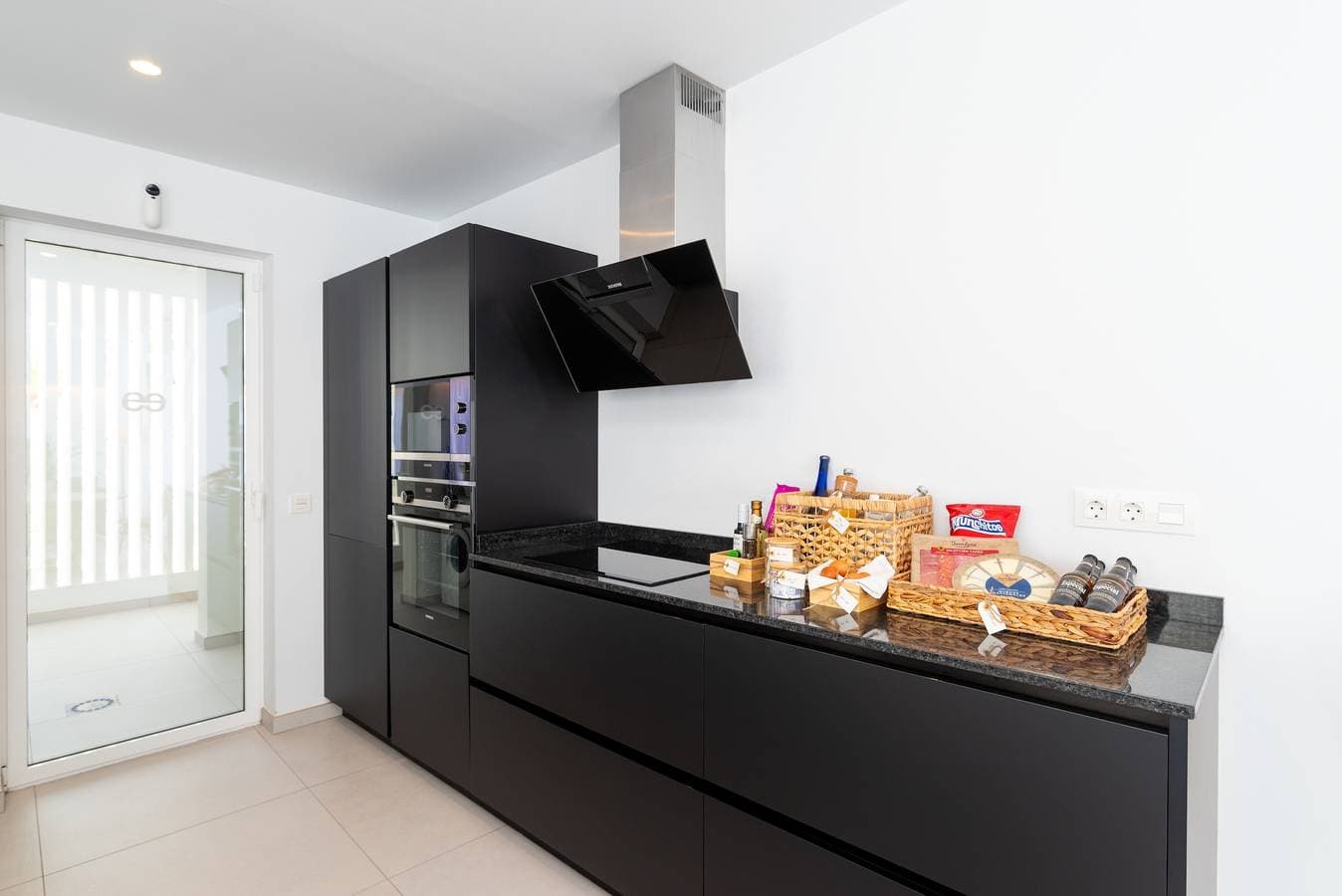 Foto 13 von 38: Villa 'Ereza Royal Elite Hoopoe 109' mit Meerblick, WLAN und Klimaanlage