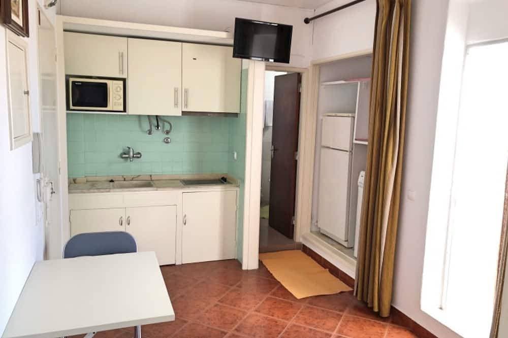 Foto 6 von 20: Excellent studio, beachfront, sea view w/ parking lot
