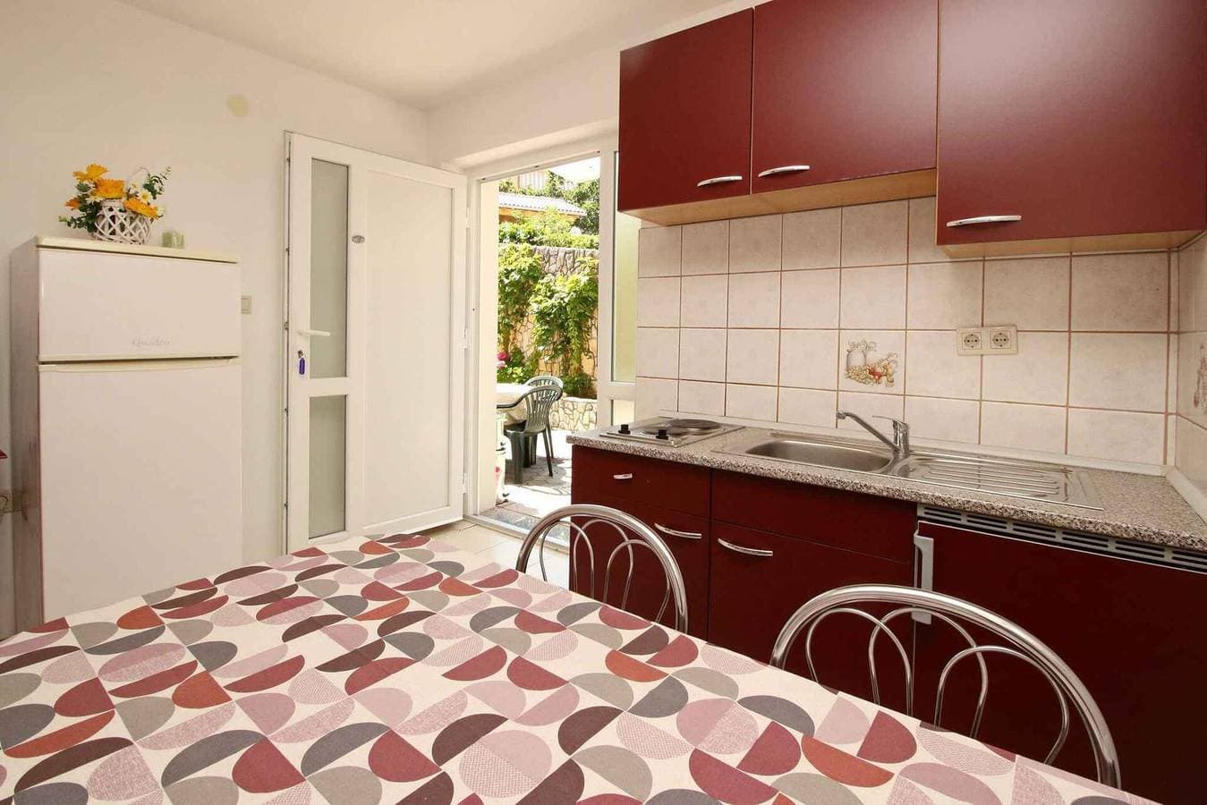 Ferienwohnung mit Klimaanlage und Terrasse 1