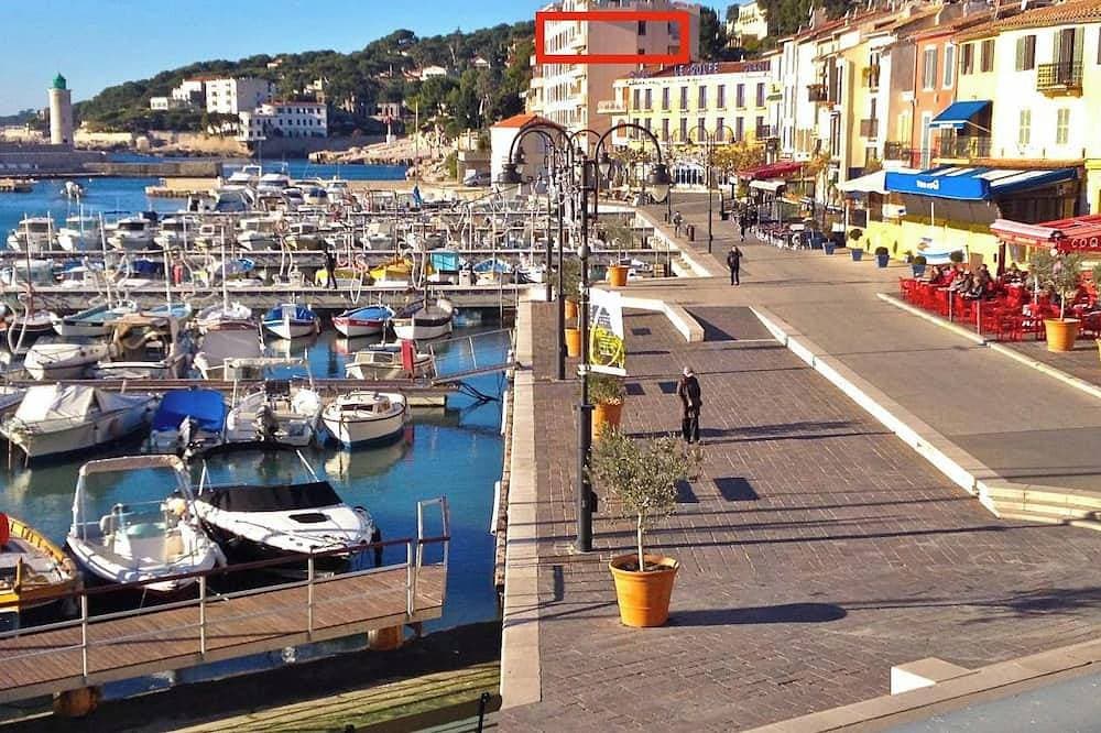 Foto 9 von 25: Cassis Meer auf der zentral und ruhig