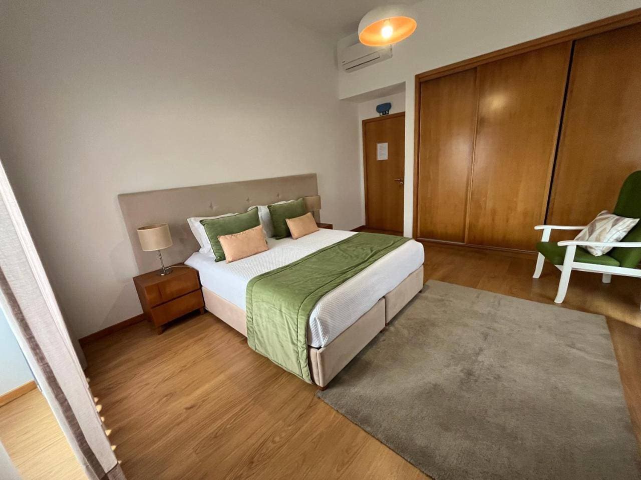 Foto 12 von 12: Double Room with Shared Bathroom
