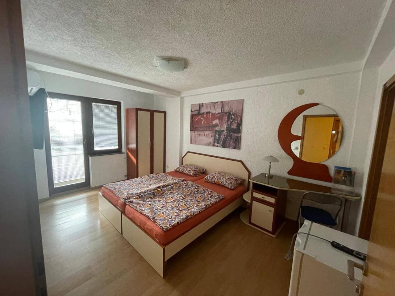 Foto 6 von 12: Small Twin Room
