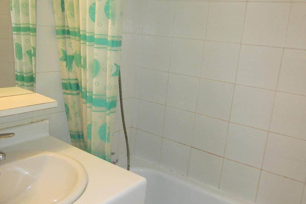 Foto 4 von 13: Proches Thermes, Télécabine, T2 Couchage 6 Personnes Confort+