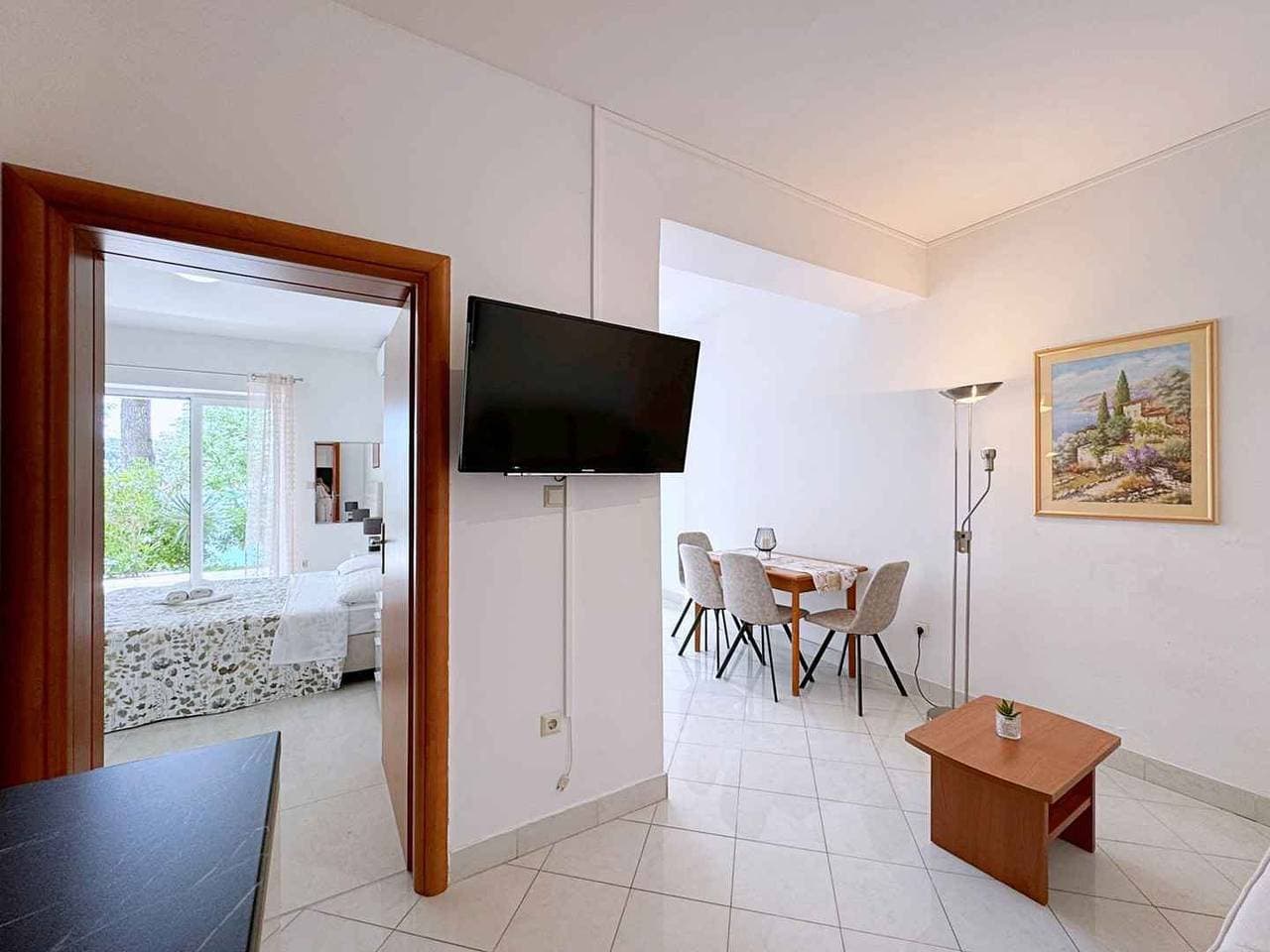 Foto 8 von 32: Ferienwohnung mit Meerblick 20 m von der Küste