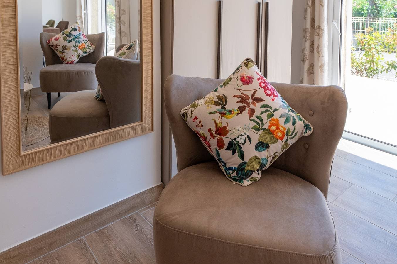 Foto 5 von 26: Apartment „La Dolce Vita 1“ mit Meerblick, WLAN und Klimaanlage