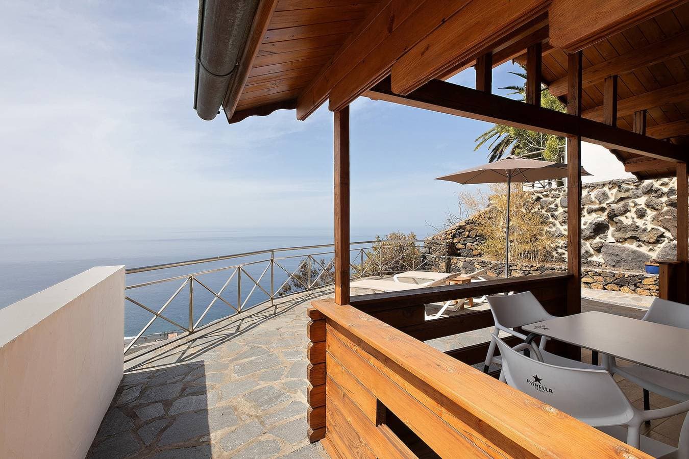 Foto 5 von 27: Landhaus 'Moijama 7' mit Meerblick, Gemeinschaftspool und WLAN
