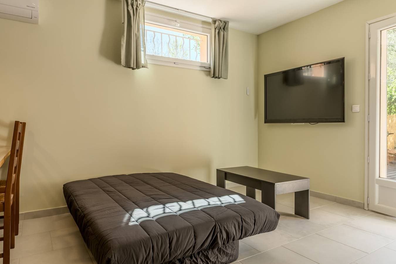 Foto 7 von 17: Ferienwohnung für 5 Personen mit Pool