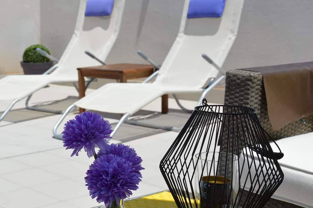 Penthouse Penthouse Mit Grosser Terrasse, Meerblick, Einen Schritt Vom Strand Und WIFI 1