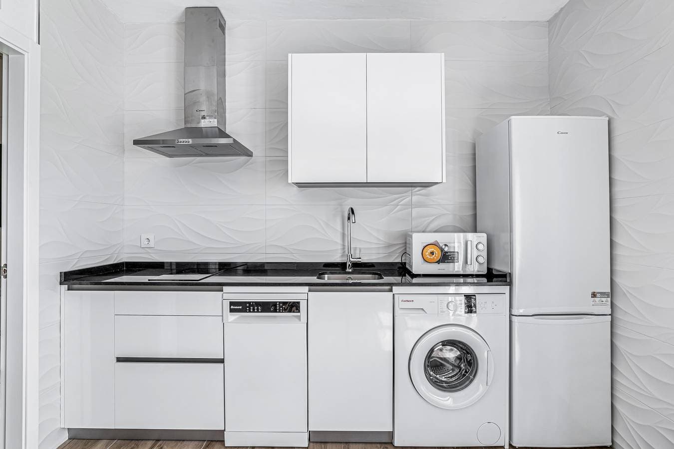 Foto 8 von 25: Ferienwohnung 'Casa Sofia' mit privatem Pool, WLAN und Klimaanlage
