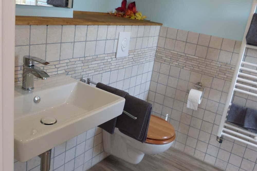 Foto 4 von 30: Gemütliche FeWo (2+2) mit Wellnessfaktor im Seenparadies - Langes Haus Lychen