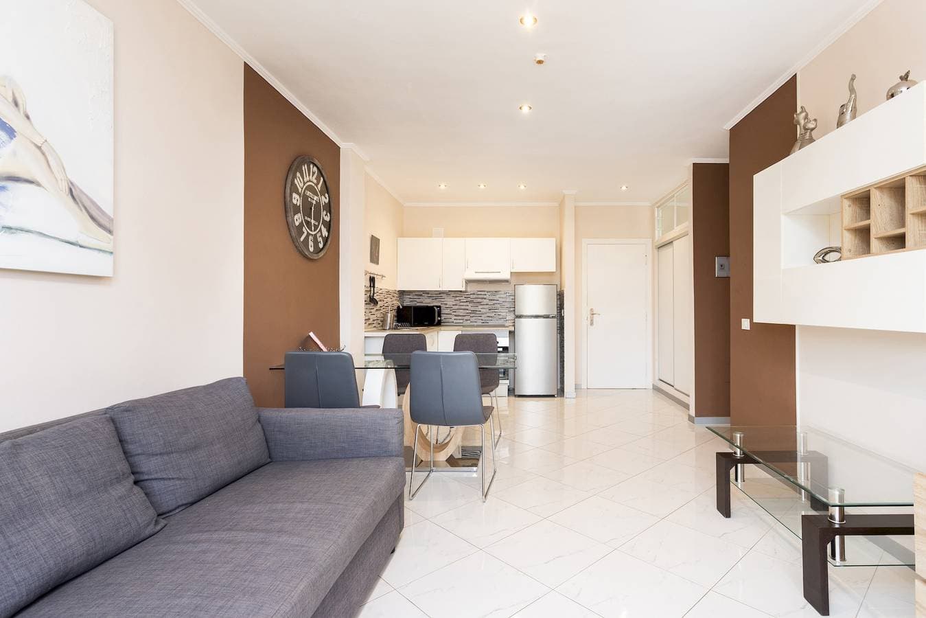 Foto 7 von 27: Ferienwohnung für 3 Personen mit Pool