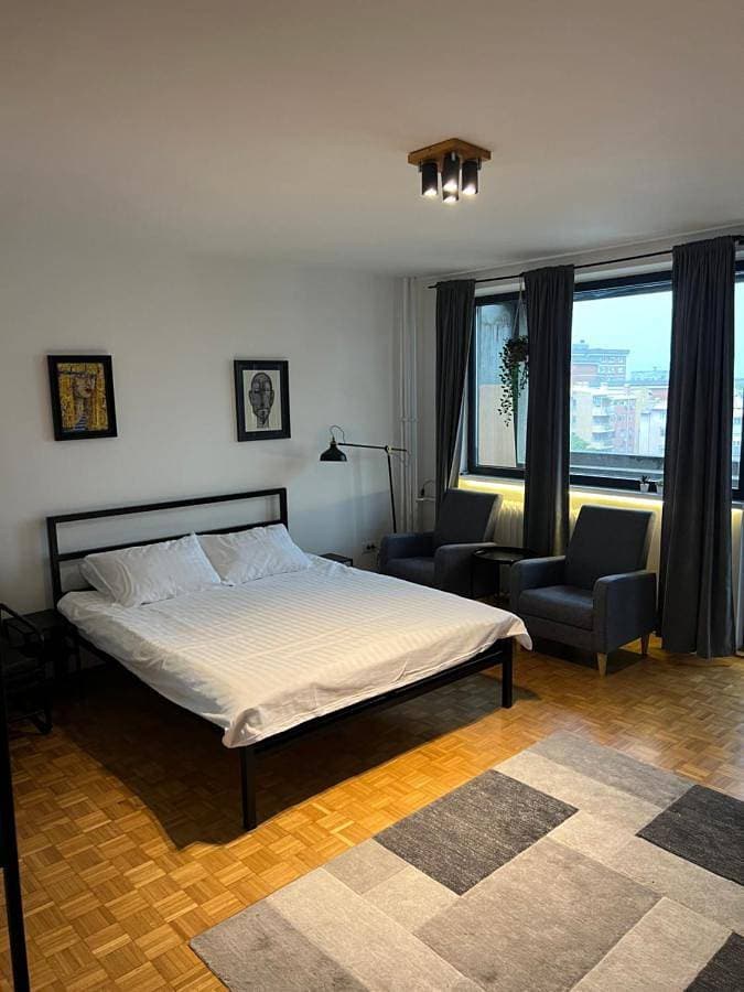 Foto 4 von 24: One-Bedroom Apartment
