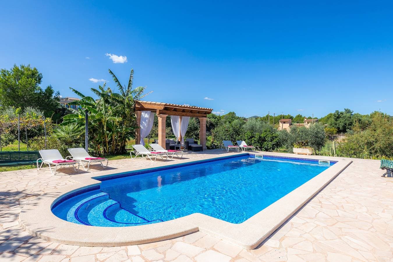 Foto 3 von 31: Schönes Ferienhaus "Finca Galardo" mit Blick auf die Berge