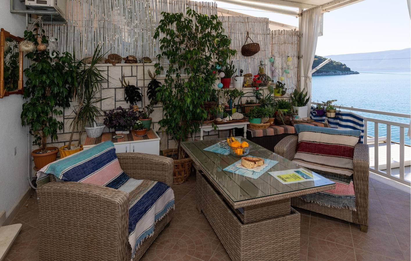 Foto 11 von 38: Gemütliche 300 m zum Strand: Klimatisierte Wohnung mit Terrasse und Parkplatz