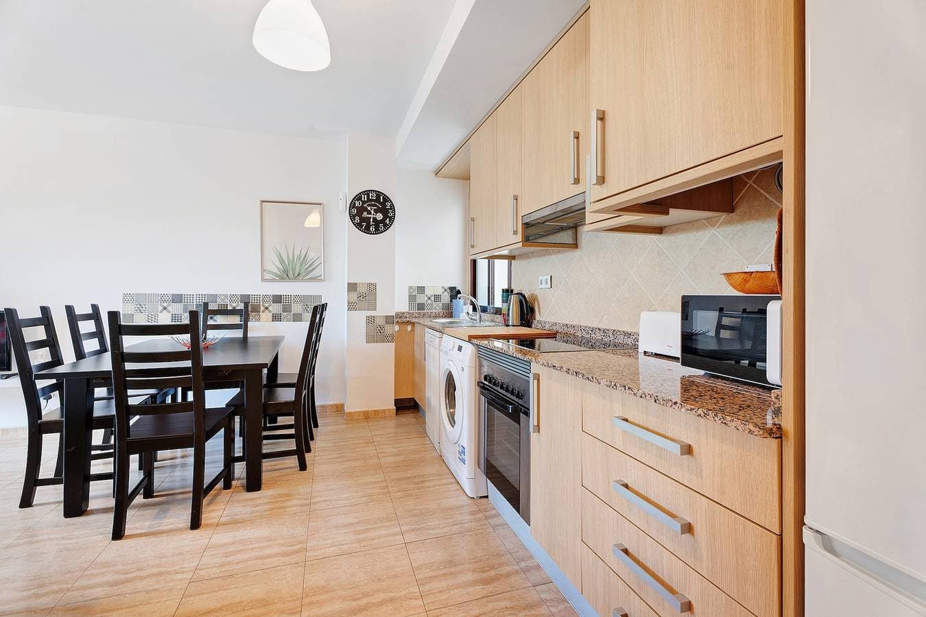 Foto 13 von 28: Casa „Tazacorte“ mit Meerblick, Gemeinschaftspool und WLAN