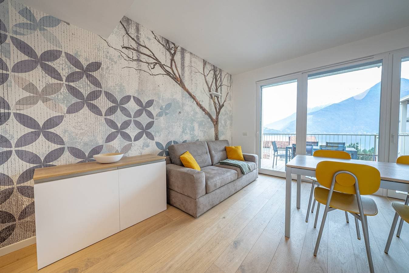 Foto 8 von 37: Due Stelle – Terrasse mit Seeblick am Comer See – Musso