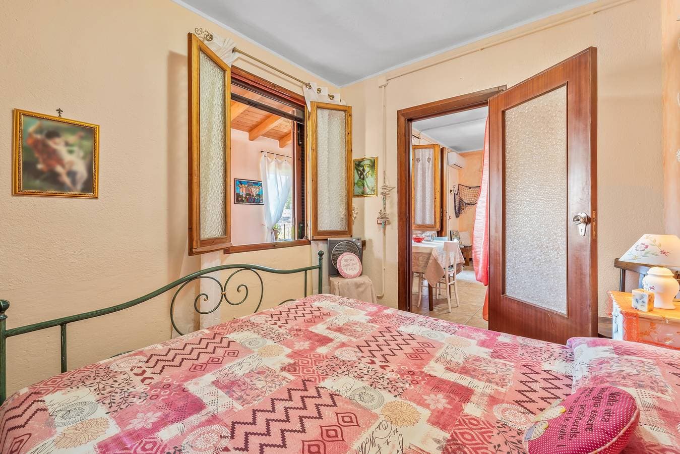 Foto 11 von 25: Ferienhaus 'Villetta Degli Oleandri' mit Meerblick, privater Terrasse und Klimaanlage