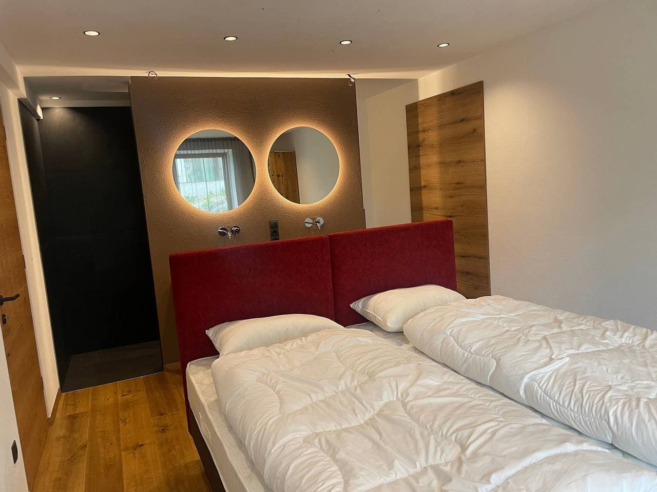 Foto 4 von 20: Chalet „Villa Anita The Garden“ mit Bergblick, WLAN und Klimaanlage