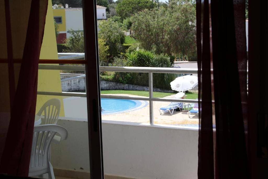 Foto 12 von 19: One-Bedroom Apartment with Balcony and Pool View (4 Adults)