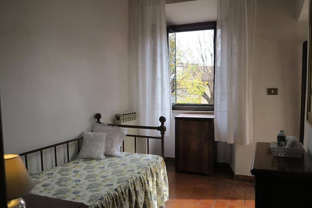 Foto 2 von 27: Toskanisches Haus im mittelalterlichen Dorf Castiglione d'Orcia