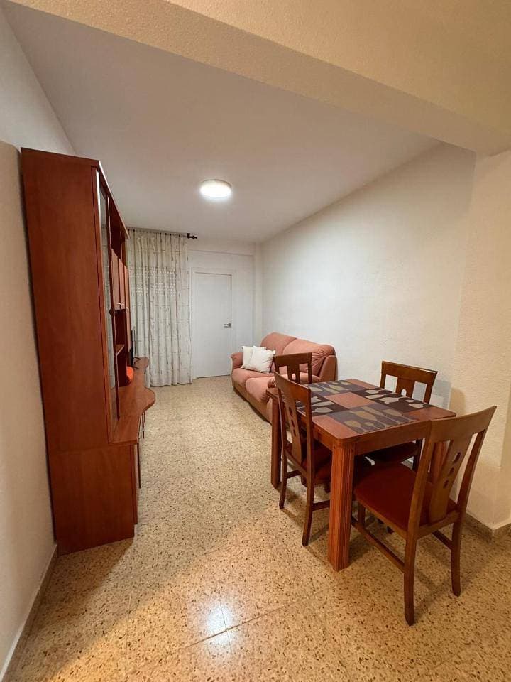 Foto 11 von 20: Three-Bedroom Apartment