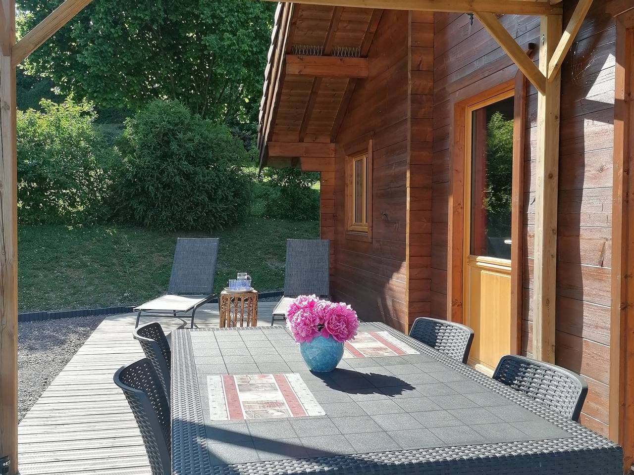 Foto 10 von 26: Gemütliches Chalet mit Garten, Parkplatz und Ev-Ladestation am Tor zu den Vogesen