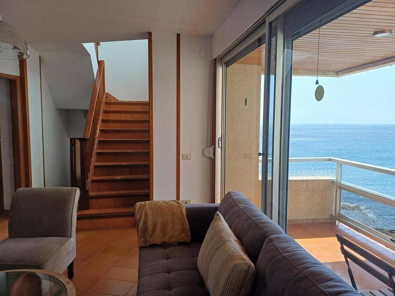 Foto 9 von 51: Three-Bedroom Holiday Home