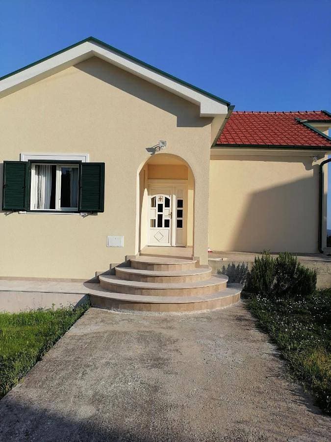 House Leana Herceg Novi 1