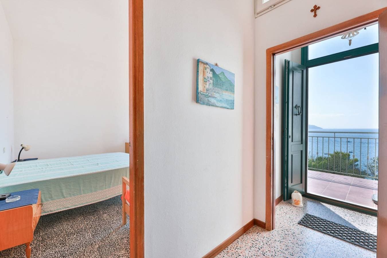 Foto 10 von 20: Ferienwohnung für 4 Personen mit Terrasse