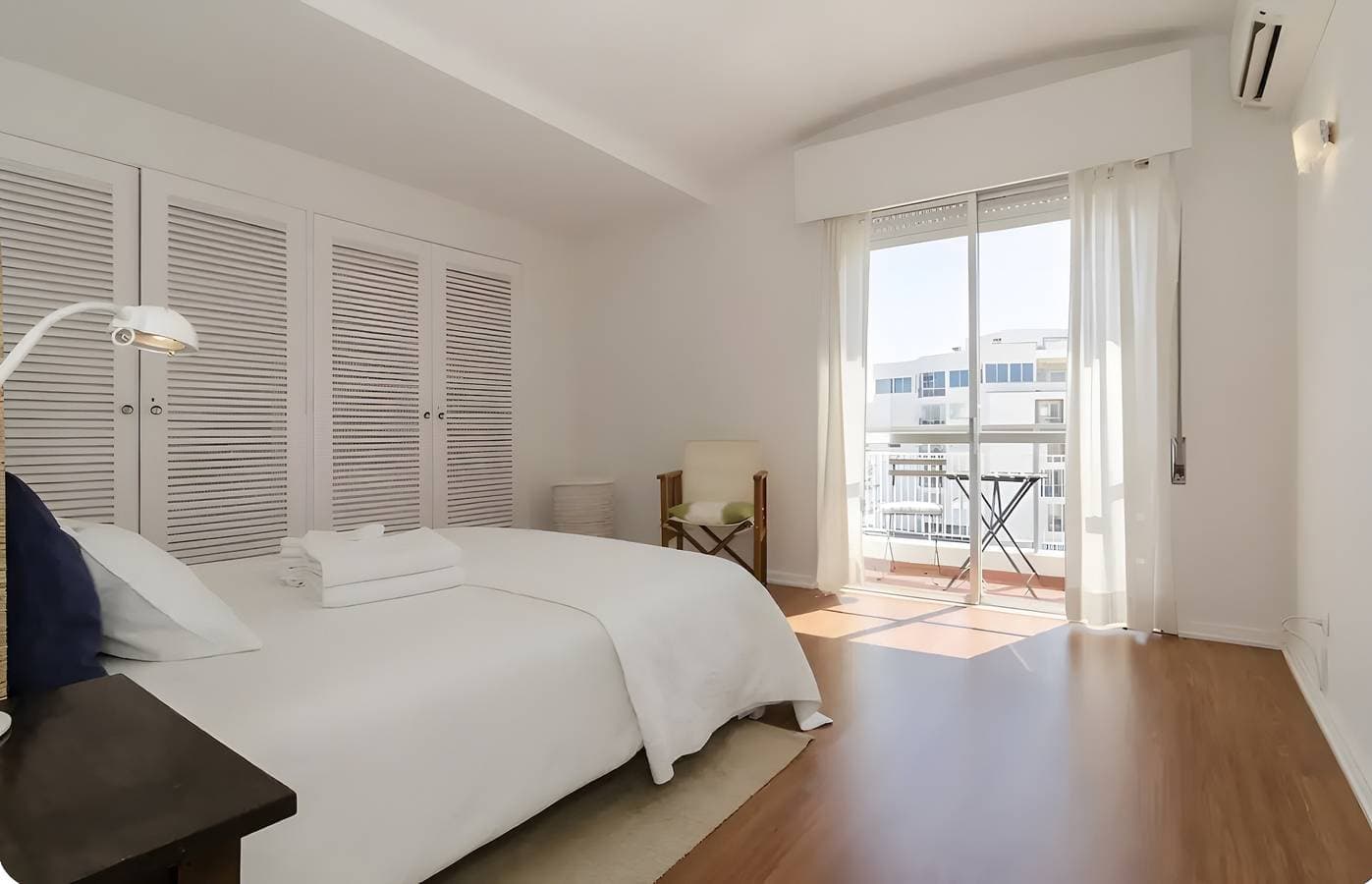 Foto 13 von 24: Apartment „Panoramic Faro“ mit Meerblick, WLAN und Klimaanlage