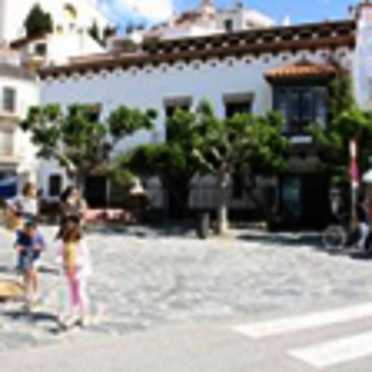 Foto 9 von 30: Strandhaus in erster Linie in der Mitte von Cadaques