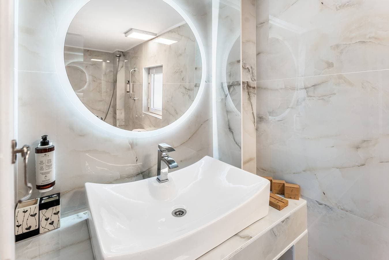 Foto 13 von 41: Apartment 'Doliva Chris' mit privatem Pool, Bergblick, WLAN und Klimaanlage