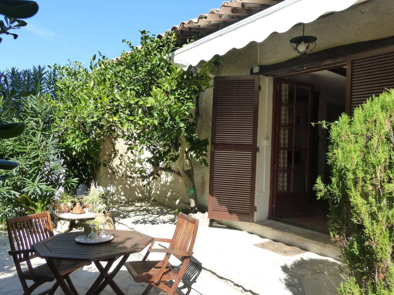 Villa Lou Pantail, Cagnes-sur-Mer 1