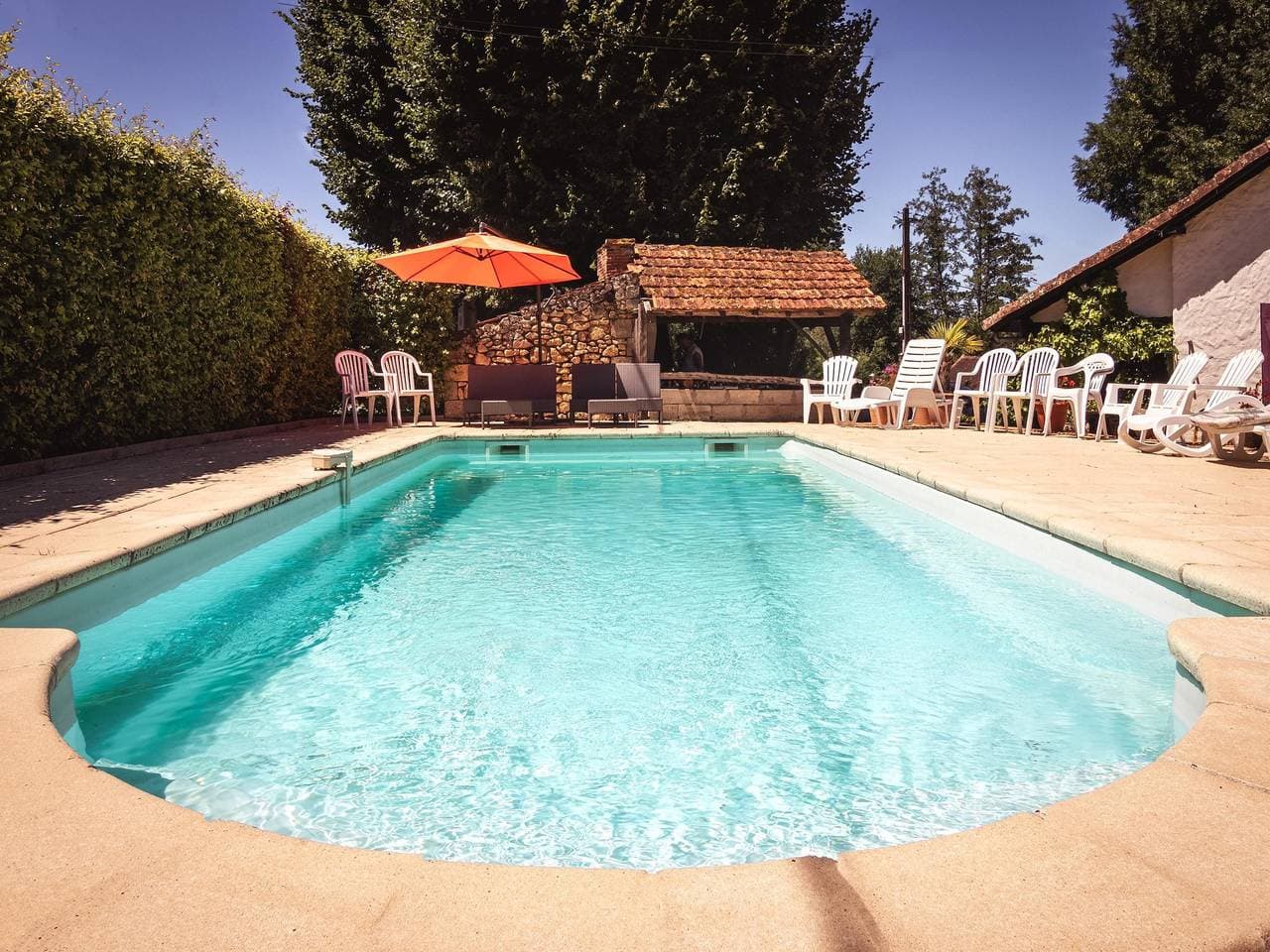 Hütte in Vézac mit Pool und Flussnähe 1